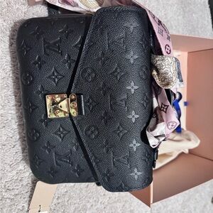 Louis Vuitton Black Shoulder Bag with Monogram